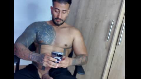 Snapshot of kaleth_price chatting on March 4, 2025, 11:00 pm Kaleth Price online show from March 4, 2025, 11:00 pm