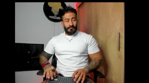 Snapshot of kaleth_price chatting on November 20, 2025, 10:09 pm Kaleth Price online show from November 20, 2025, 10:09 pm