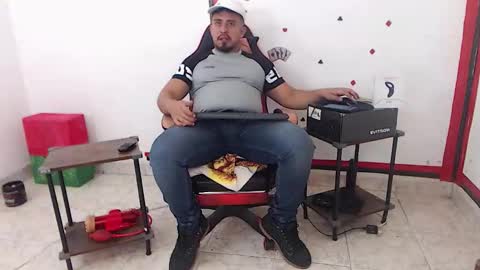 Kaleth online show from February 10, 2026, 3:38 pm