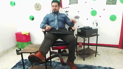 Snapshot of kalethbigdick88 chatting on June 8, 2026, 12:49 pm Kaleth online show from June 8, 2026, 12:49 pm