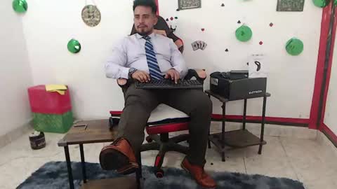 Snapshot of kalethbigdick88 chatting on June 24, 2026, 11:42 am Kaleth online show from June 24, 2026, 11:42 am