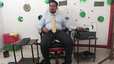 Snapshot of kalethbigdick88 chatting on June 30, 2026, 8:48 am Kaleth online show from June 30, 2026, 8:48 am