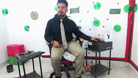 Snapshot of kalethbigdick88 chatting on July 19, 2026, 9:57 am Kaleth online show from July 19, 2026, 9:57 am
