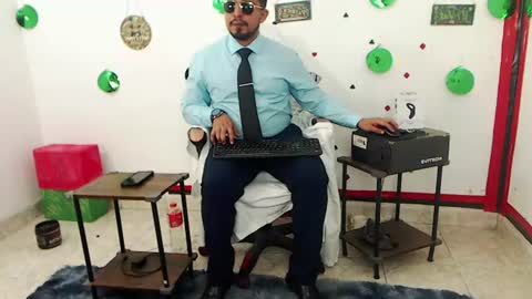 Snapshot of kalethbigdick88 chatting on July 25, 2026, 7:06 am Kaleth online show from July 25, 2026, 7:06 am