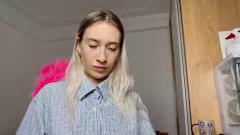 kali_the_goddess online show from October 24, 2025, 2:57 pm