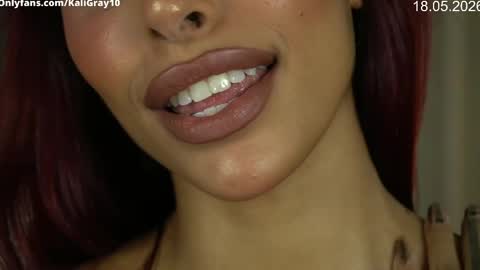 Snapshot of kaligray10 chatting on May 18, 2026, 8:47 pm kaligray10 online show from May 18, 2026, 8:47 pm