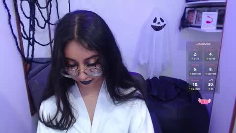 Snapshot of kalilowe_ chatting on October 30, 2025, 6:30 pm Kali online show from October 30, 2025, 6:30 pm