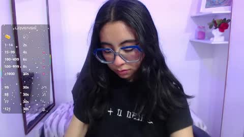 Snapshot of kalilowe_ chatting on June 3, 2026, 2:33 pm Kali online show from June 3, 2026, 2:33 pm