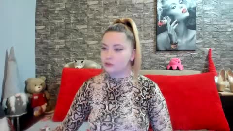 kalindahot online show from January 22, 2025, 7:13 pm