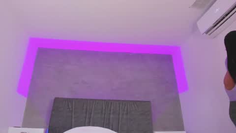 Carolina   online show from January 16, 2025, 3:56 pm