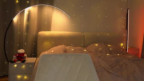 Please call me Kalisa online show from December 17, 2024, 5:26 pm