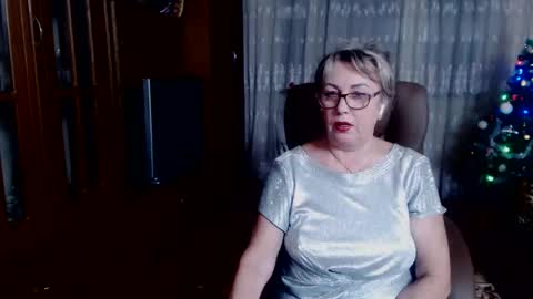 Snapshot of kalliiina chatting on December 31, 2024, 5:07 pm kalliiina online show from December 31, 2024, 5:07 pm