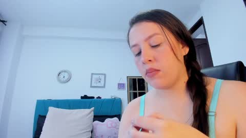 Snapshot of kam_lopez chatting on May 22, 2026, 11:10 pm Kamilalopez online show from May 22, 2026, 11:10 pm