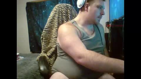 kama4201 online show from November 16, 2025, 3:23 am