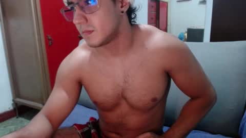 kamenov00 online show from October 13, 2025, 12:43 am
