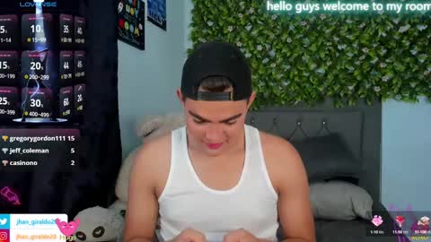 Snapshot of kami_22 chatting on January 12, 2025, 12:39 am camilo independent model online show from January 12, 2025, 12:39 am