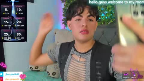 Snapshot of kami_22 chatting on January 22, 2025, 7:25 am camilo independent model online show from January 22, 2025, 7:25 am