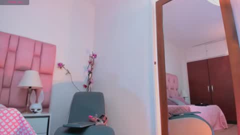 Snapshot of kamila_arias chatting on June 12, 2026, 12:48 pm online show from June 12, 2026, 12:48 pm