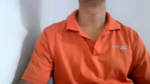 Snapshot of kamilo69_ chatting on July 18, 2026, 9:18 pm Kamilo online show from July 18, 2026, 9:18 pm