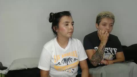 kammy   y   camila online show from March 9, 2026, 2:26 am