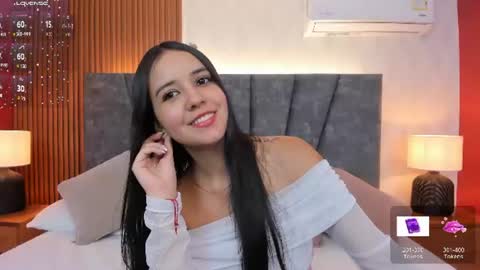 Snapshot of kandy_doll chatting on June 19, 2026, 6:45 pm Deisy Miller online show from June 19, 2026, 6:45 pm