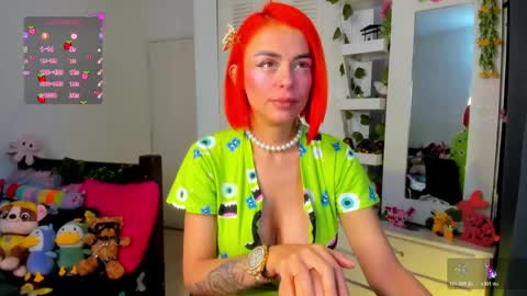 hello  Im Danni online show from April 28, 2026, 1:05 pm