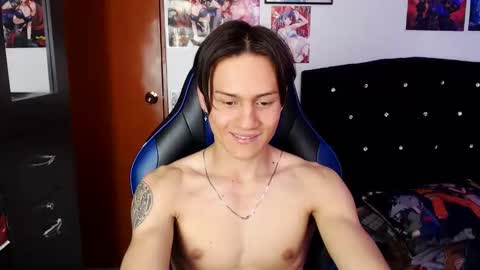 andres online show from March 10, 2025, 8:23 pm