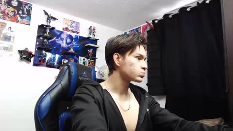andres online show from September 9, 2025, 12:37 pm