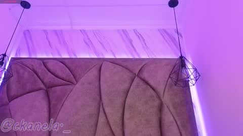 Snapshot of kanela_miller_ chatting on November 21, 2025, 12:15 pm Cami online show from November 21, 2025, 12:15 pm