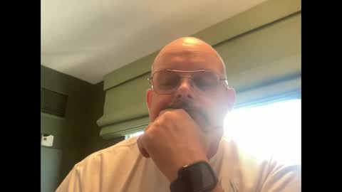 Snapshot of kannaforfun31 chatting on December 14, 2025, 10:25 pm Jon online show from December 14, 2025, 10:25 pm