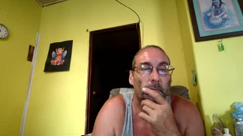Snapshot of kansasfarmer1 chatting on August 5, 2026, 3:48 pm kansasfarmer1 online show from August 5, 2026, 3:48 pm