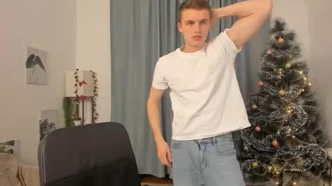 Snapshot of kanvalkyrie chatting on December 19, 2025, 9:00 pm kanvalkyrie online show from December 19, 2025, 9:00 pm