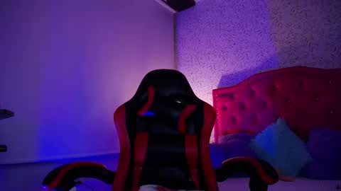 Snapshot of kaoz_33 chatting on November 8, 2025, 7:45 pm kaoz_33 online show from November 8, 2025, 7:45 pm