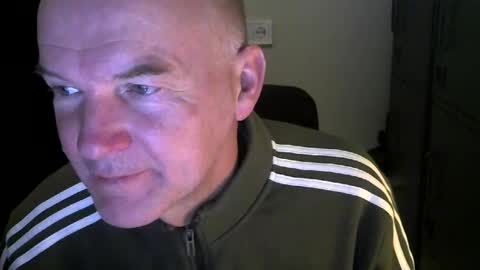 Robbie online show from December 15, 2024, 6:07 am