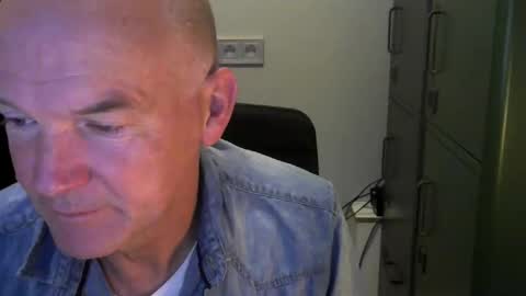 Robbie online show from September 11, 2025, 4:56 am