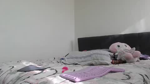 Snapshot of kara__gower chatting on December 13, 2024, 8:37 pm kara online show from December 13, 2024, 8:37 pm