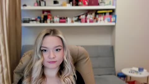 Snapshot of kara_smith_ chatting on July 3, 2026, 1:01 am Kara. Off from 15th till 24th of December online show from July 3, 2026, 1:01 am