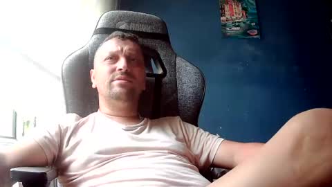 karasimsek54 online show from July 4, 2026, 7:14 am