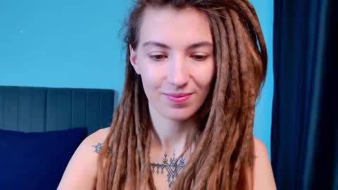 Snapshot of karatart chatting on December 2, 2025, 9:10 pm Kara online show from December 2, 2025, 9:10 pm