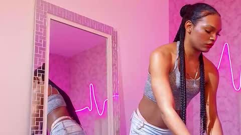 Snapshot of kardycastle7 chatting on November 15, 2025, 12:56 pm Kardy online show from November 15, 2025, 12:56 pm