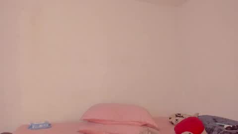 Snapshot of karely_laurent chatting on May 31, 2026, 1:58 am karely_laurent online show from May 31, 2026, 1:58 am