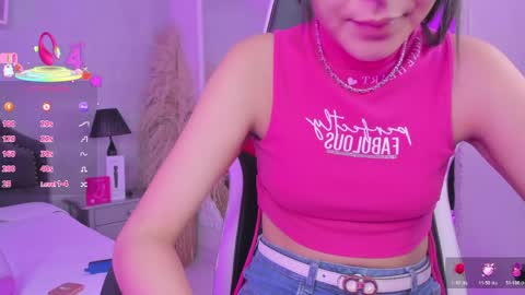 Karely online show from May 1, 2026, 2:43 pm