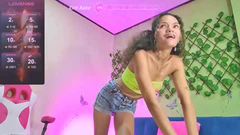 Karen  online show from September 25, 2025, 3:27 pm