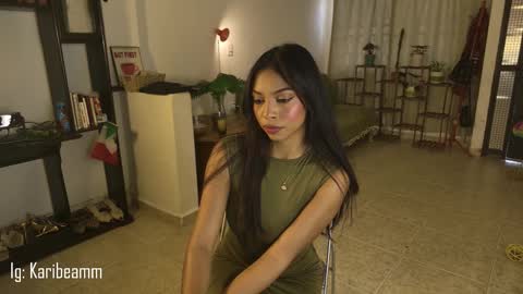 Snapshot of karibeam chatting on December 14, 2025, 7:07 pm K online show from December 14, 2025, 7:07 pm