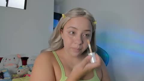 Snapshot of kariina_wong chatting on July 2, 2026, 8:48 pm kariina_wong online show from July 2, 2026, 8:48 pm
