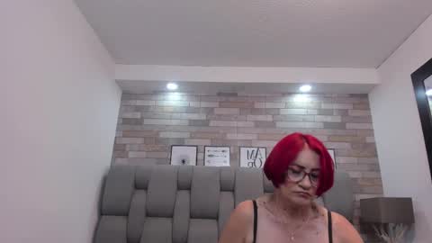 Snapshot of kariinataylor1 chatting on October 9, 2025, 6:39 pm Karina Taylor online show from October 9, 2025, 6:39 pm