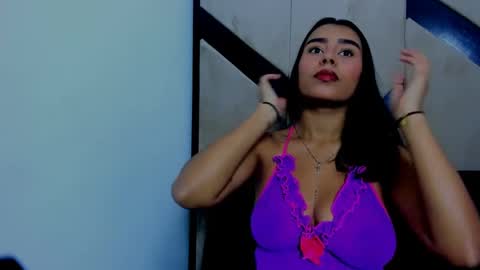 Snapshot of karina_aurora chatting on February 15, 2025, 5:51 am karina_aurora online show from February 15, 2025, 5:51 am