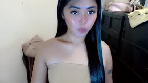 Snapshot of karina_fuckdoll chatting on June 12, 2026, 3:00 pm I AM BELLE online show from June 12, 2026, 3:00 pm