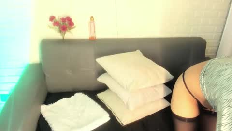 Kari online show from October 10, 2025, 11:31 am