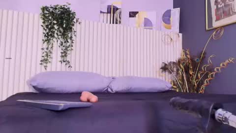 Snapshot of karina_gomez_18 chatting on June 12, 2026, 10:47 am Kari online show from June 12, 2026, 10:47 am